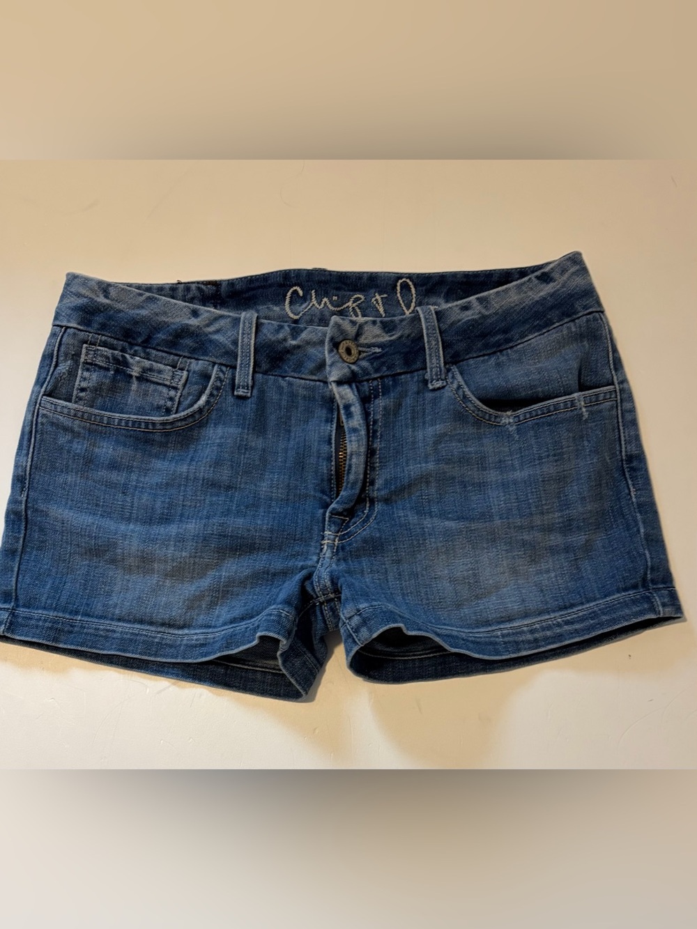 Chip & Pepper Medium Wash Blue Denim Shorts